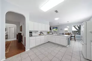 9150 Blake Bend Cir, Houston, TX 77095 - Photo 3
