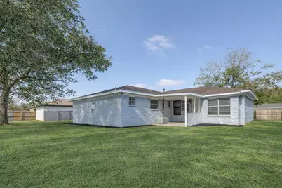 3120 Royal Street, Baytown, TX 77521 - Photo 11