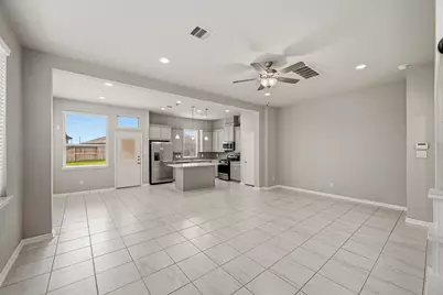 8718 Laurel Crest Drive, Missouri City, TX 77459 - Photo 5