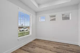 205 Sandhill Grv Trl, Waller, TX 77484 - Photo 9