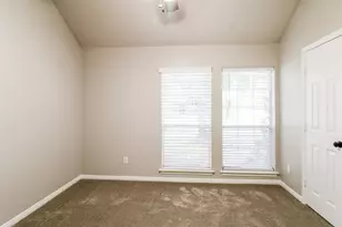 2006 Breezway Bend Ln, League City, TX 77573 - Photo 3