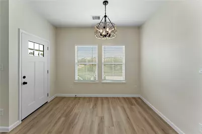 5323 Groveton Street, Houston, TX 77033 - Photo 5