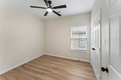 5323 Groveton Street, Houston, TX 77033 - Photo 25