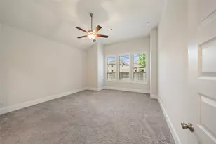 204 Bee Balm Ct, Conroe, TX 77304 - Photo 17