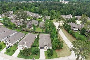 204 Bee Balm Ct, Conroe, TX 77304 - Photo 35