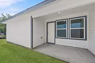 10835 N Baron Vlg Dr, Conroe, TX 77306 - Photo 13