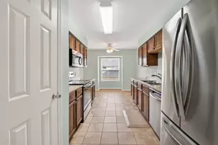 2020 Harbour Dr, Seabrook, TX 77586 - Photo 15