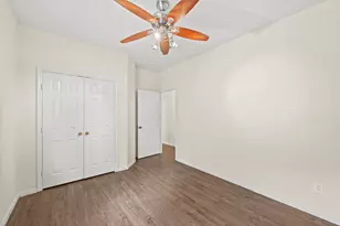 54 Wrens Song Pl, The Woodlands, TX 77382 - Photo 35