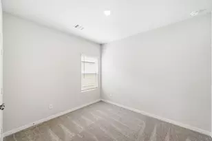 1881 Redwood Ln, Dayton, TX 77535 - Photo 21