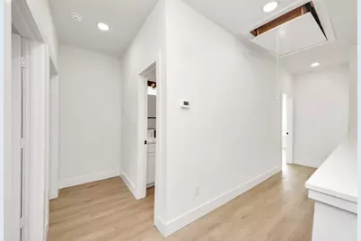 1316 W Willis Street, Alvin, TX 77511 - Photo 29