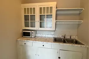 903 Oakhurst St, Houston, TX 77023 - Photo 7