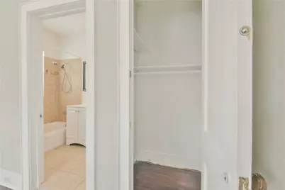 903 Oakhurst Street #3, Houston, TX 77023 - Photo 19