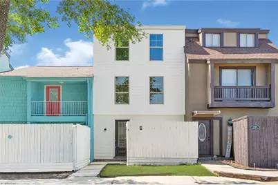 2022 Lakewood Court, Willis, TX 77318 - Photo 3