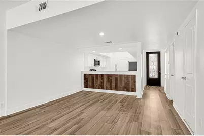 2022 Lakewood Court, Willis, TX 77318 - Photo 7