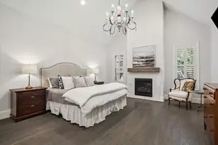 12222 Old Oaks Dr, Houston, TX 77024 - Photo 11
