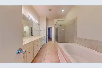 2710 Hullsmith Drive #202, Houston, TX 77063 - Photo 33