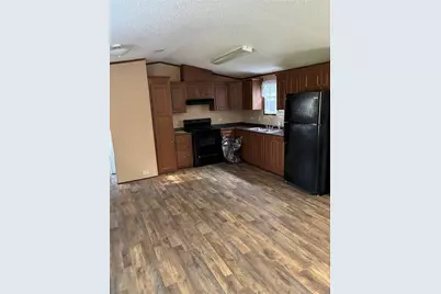 112 Strawberry Road, Huntsville, TX 77320 - Photo 5