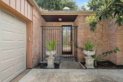 2231 Jamara Lane, Houston, TX 77077 - Photo 3