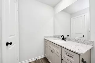 18724 Loom dr, Conroe, TX 77306 - Photo 33