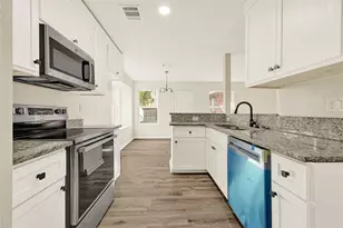 9851 Guest St, Houston, TX 77078 - Photo 9