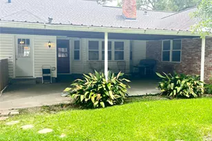 208 Pine Valley, Huntsville, TX 77320 - Photo 17