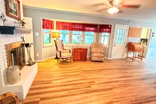 208 Pine Valley, Huntsville, TX 77320 - Photo 9