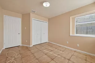 3210 Kempwood Dr, Sugar Land, TX 77479 - Photo 37