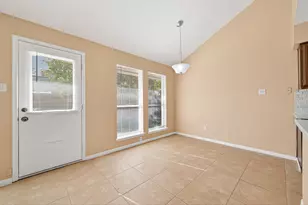 3210 Kempwood Dr, Sugar Land, TX 77479 - Photo 25