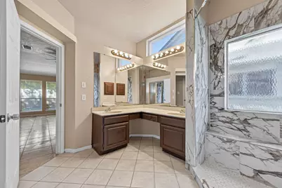 3210 Kempwood Drive, Sugar Land, TX 77479 - Photo 31