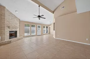 3210 Kempwood Dr, Sugar Land, TX 77479 - Photo 7