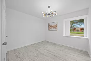 218 Southbrook Cir, Houston, TX 77060 - Photo 21