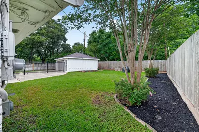 5006 Creekbend Drive, Houston, TX 77035 - Photo 43
