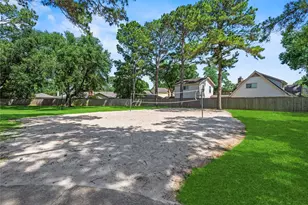 8106 Tall Firs Ln, Houston, TX 77095 - Photo 39