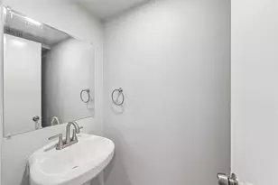 4114 Hill Oak Dr, Houston, TX 77092 - Photo 9