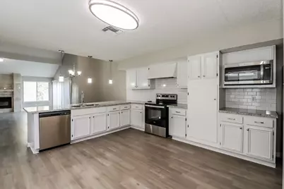 2714 Ashford Trail Drive, Houston, TX 77082 - Photo 7