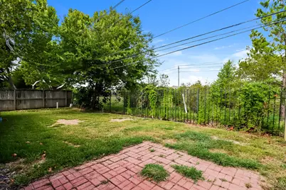 2714 Ashford Trail Drive, Houston, TX 77082 - Photo 15