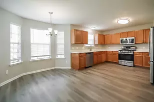4805 E Parma Dr, Rosenberg, TX 77471 - Photo 9
