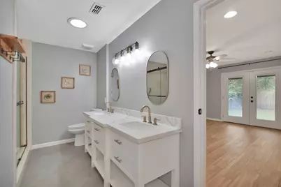 11 Bitterwood Court, The Woodlands, TX 77381 - Photo 27
