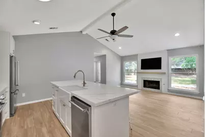 11 Bitterwood Court, The Woodlands, TX 77381 - Photo 17