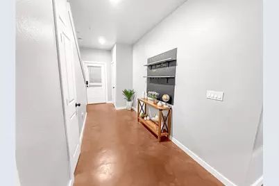 2216 Chenevert Street #4, Houston, TX 77003 - Photo 9