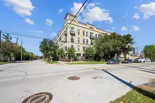 2216 Chenevert St, Houston, TX 77003 - Photo 23