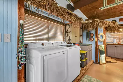 83 Dolphin Lane, Freeport, TX 77541 - Photo 29