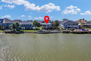 83 Dolphin Ln, Freeport, TX 77541 - Photo 3