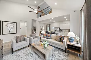 604 Danielle St, Dayton, TX 77535 - Photo 5