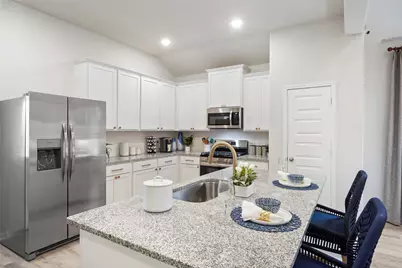 604 Danielle Street, Dayton, TX 77535 - Photo 9