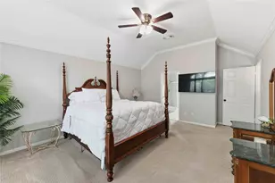 205 Oak Creek Cir, League City, TX 77573 - Photo 19