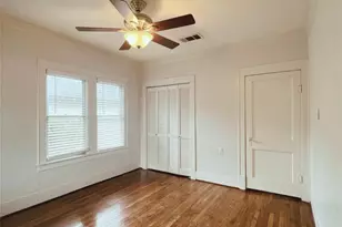 1142 Dunbar St, Houston, TX 77009 - Photo 3