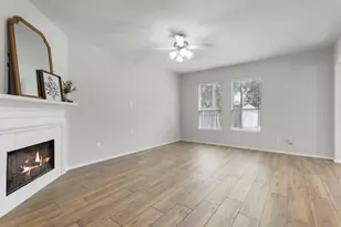 2318 Colonial Springs Ln, Spring, TX 77386 - Photo 9