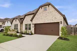 22214 Bushy Matgrass Ln, Cypress, TX 77433 - Photo 3