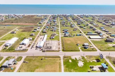 964 S Selwyn Road, Crystal Beach, TX 77650 - Photo 45